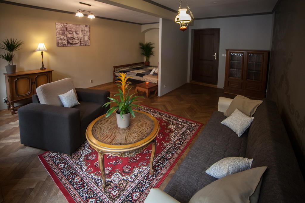 Apartment Nerudova By Interhome Prague Phòng bức ảnh