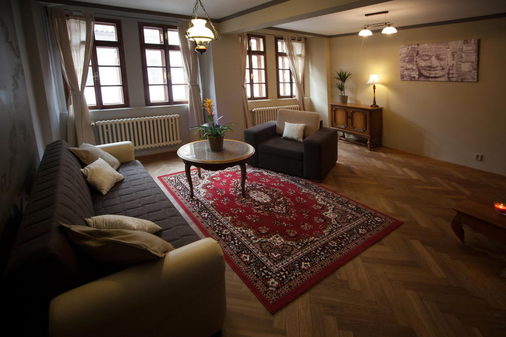 Apartment Nerudova By Interhome Prague Phòng bức ảnh